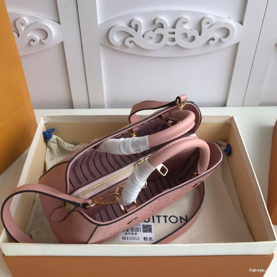 BB MONTAIGNE VUITTON LOUIS 0409